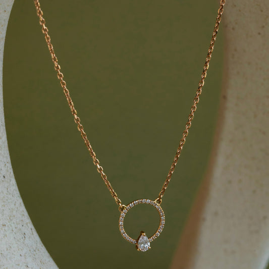 Shimmer Circle Necklace